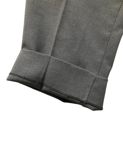 GOLDWIN（ゴールドウイン）GOLDWIN (ゴールドウイン) ワンタックストレートパンツ グレー サイズ:3の古着・服飾アイテム