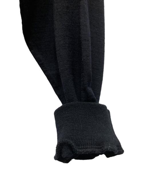 GIANNI VERSACE（ジャンニ・ヴェルサーチ）GIANNI VERSACE (ジャンニ・ヴェルサーチ) ネックレイヤードニット ブラック サイズ:Sの古着・服飾アイテム