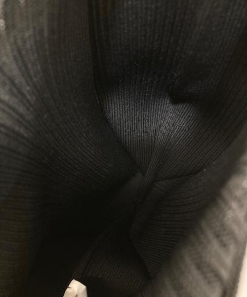 CFCL（シーエフシーエル）CFCL (シーエフシーエル) NOTCHED RIB BAG ブラック 未使用品の古着・服飾アイテム