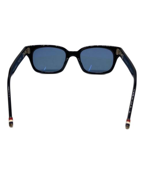 Thom Browne（トムブラウン）Thom Browne (トムブラウン) ウェリントンサングラス ネイビー サイズ:49.5□21-148の古着・服飾アイテム