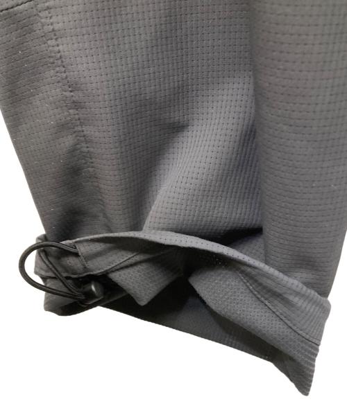 N.HOOLYWOOD（エヌ ハリウッド）N.HOOLYWOOD (エヌ ハリウッド) WEBBING BELT CARGO PANTS グレー サイズ:SIZE 36の古着・服飾アイテム