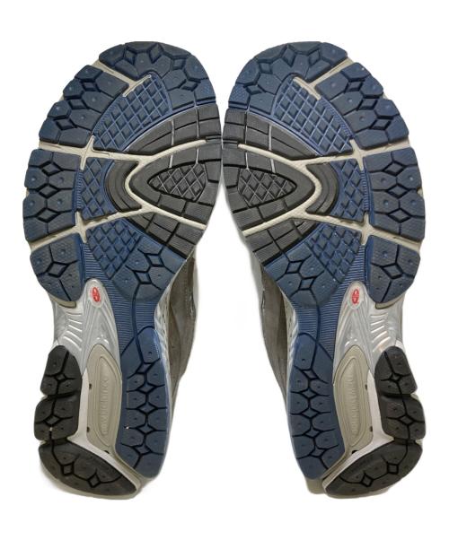 NEW BALANCE（ニューバランス）NEW BALANCE (ニューバランス) M2002RVAローカットスニーカー グレー サイズ:28.5cmの古着・服飾アイテム