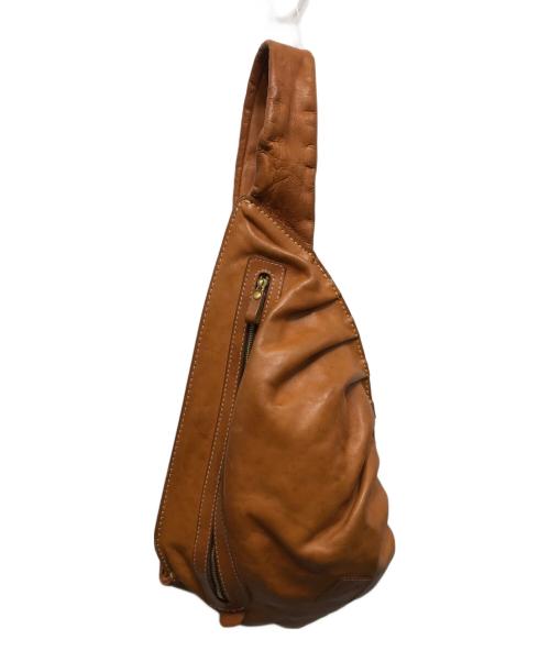 Herz（ヘルツ）Herz (ヘルツ) ドレープワンショルダーバッグ ブラウンの古着・服飾アイテム