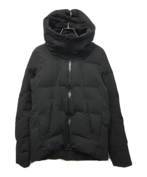 DESCENTE ALLTERRAIN（デザイント オルテライン）DESCENTE ALLTERRAIN (デザイント オルテライン) SHUTTLE DOWN JACKET ブラック サイズ:Sの古着・服飾アイテム