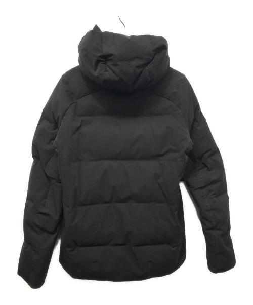 DESCENTE ALLTERRAIN（デザイント オルテライン）DESCENTE ALLTERRAIN (デザイント オルテライン) SHUTTLE DOWN JACKET ブラック サイズ:Sの古着・服飾アイテム