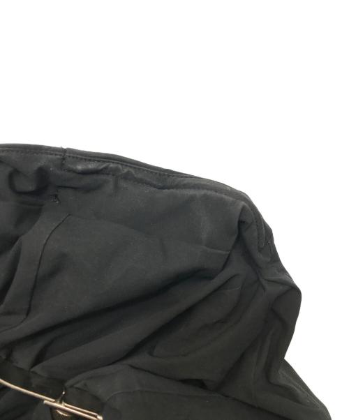 DESCENTE ALLTERRAIN（デザイント オルテライン）DESCENTE ALLTERRAIN (デザイント オルテライン) SHUTTLE DOWN JACKET ブラック サイズ:Sの古着・服飾アイテム