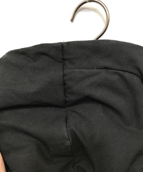 DESCENTE ALLTERRAIN（デザイント オルテライン）DESCENTE ALLTERRAIN (デザイント オルテライン) SHUTTLE DOWN JACKET ブラック サイズ:Sの古着・服飾アイテム