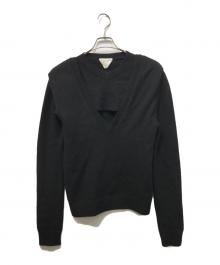 BOTTEGA VENETA（ボッテガベネタ）の古着「カットアウトウールセーター」｜ブラック