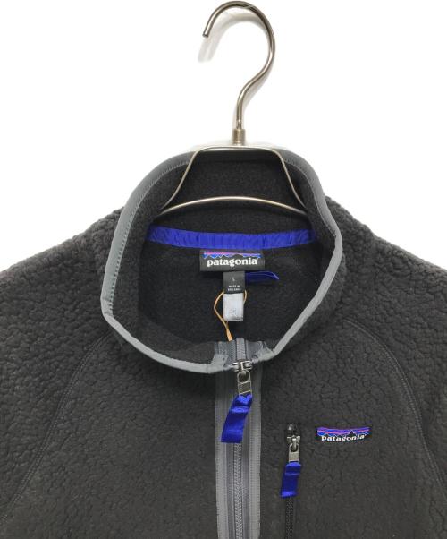 Patagonia（パタゴニア）Patagonia (パタゴニア) Retro Pile Jacket ブラック サイズ:L 未使用品の古着・服飾アイテム