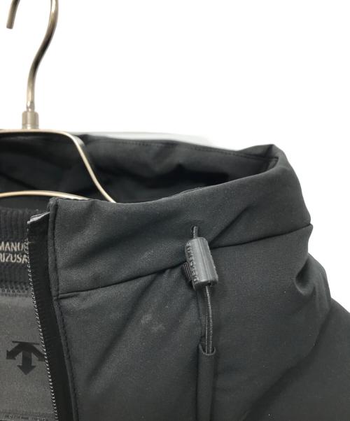 DESCENTE ALLTERRAIN（デザイント オルテライン）Descente ALLTERRAIN (デザイント オルテライン) EDIFICE (エディフィス) 別注水沢マウンテニアライトダウンジャケット ブラック サイズ:Sの古着・服飾アイテム