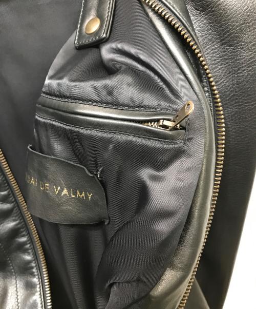 QUAI DE VALMY（ケドゥバルミー）QUAI DE VALMY (ケドゥバルミー) シープレザーシングルライダースジャケット ブラック サイズ:44の古着・服飾アイテム