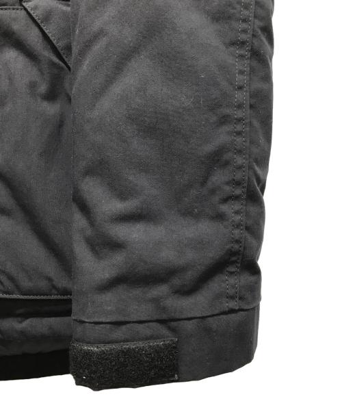 THE NORTH FACE（ザ ノース フェイス）THE NORTH FACE (ザ ノース フェイス) エレバスダウンジャケット ブラック サイズ:Sの古着・服飾アイテム