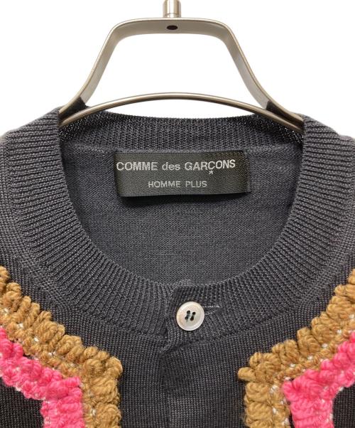 COMME des GARCONS HOMME PLUS（コムデギャルソンオムプリュス）COMME des GARCONS HOMME PLUS (コムデギャルソンオムプリュス) 装飾ニットカーディガン グレー サイズ:不明の古着・服飾アイテム