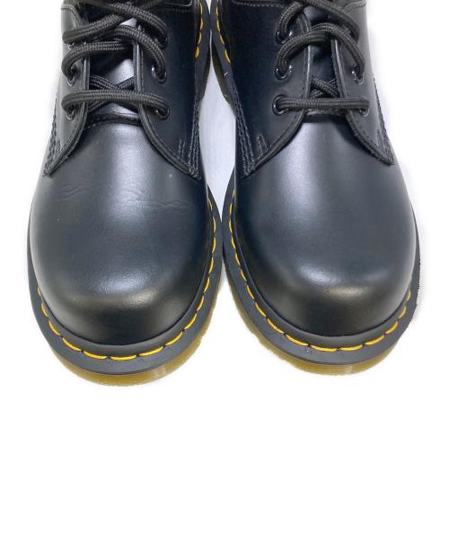 Dr.Martens（ドクターマーチン）Dr.Martens (ドクターマーチン) MM6 Maison Margiela (エムエムシックスメゾンマルジェラ) 1490 TWIST MM6 10 ホール ブーツ ブラック サイズ:6 1/2の古着・服飾アイテム