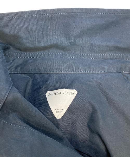 BOTTEGA VENETA（ボッテガベネタ）BOTTEGA VENETA (ボッテガベネタ) オーバーサイズS/Sシャツ ネイビー サイズ:48の古着・服飾アイテム