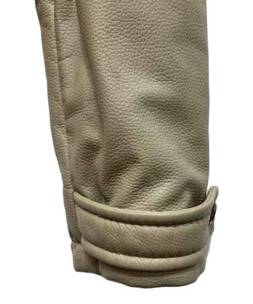 BOTTEGA VENETA（ボッテガベネタ）BOTTEGA VENETA (ボッテガベネタ) ディアスキンパデットコート ベージュ サイズ:46の古着・服飾アイテム