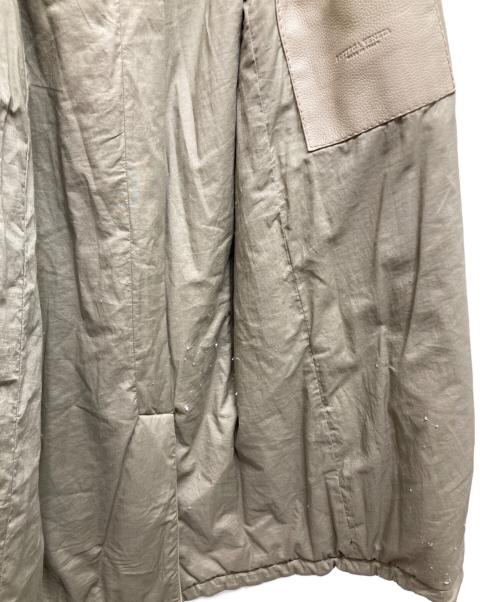 BOTTEGA VENETA（ボッテガベネタ）BOTTEGA VENETA (ボッテガベネタ) ディアスキンパデットコート ベージュ サイズ:46の古着・服飾アイテム