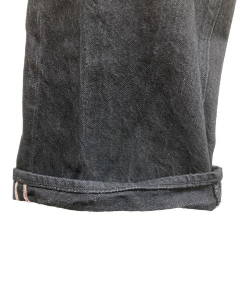 TCB jeans（ティーシービー ジーンズ）TCB JEANS (ティーシービー ジーンズ) 20's Jeans BKBK シンチバックデニムパンツ ブラック サイズ:SIZE 34の古着・服飾アイテム