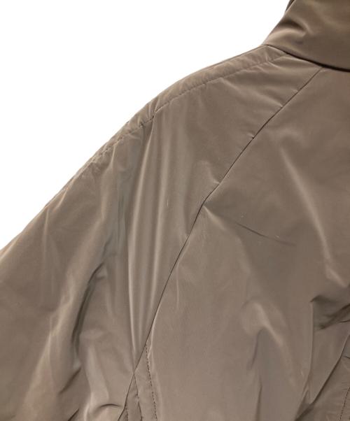 MLB（エムエルビー）MLB (エムエルビー) Crop Basic Curve Padding CLE ブラウン サイズ:Sの古着・服飾アイテム