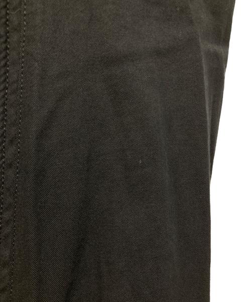 NVRFRGT（ネヴァーフォーゲット）NVRFRGT (ネヴァーフォーゲット) CENTER SEAM CURVED 3D CARGO PANTS ブラック サイズ:SIZE 1の古着・服飾アイテム