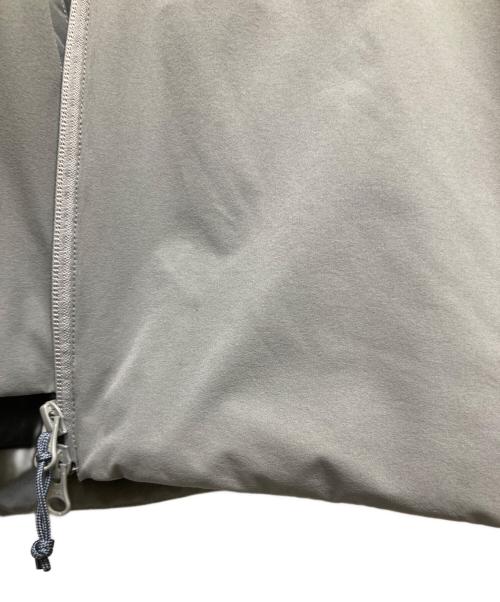 SEDAN ALL-PURPOSE（セダンオールパーパス）SEDAN ALL-PURPOSE (セダンオールパーパス) PRIMALOFT INSULATION JACKET グレー サイズ:XLの古着・服飾アイテム