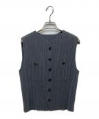ISSEY MIYAKEイッセイミヤケ）の古着「プリーツベスト」｜グリーン