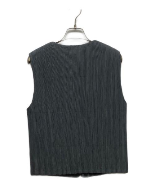 ISSEY MIYAKE（イッセイミヤケ）ISSEY MIYAKE (イッセイミヤケ) プリーツベスト グリーン サイズ:Mの古着・服飾アイテム