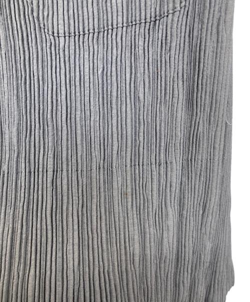 ISSEY MIYAKE（イッセイミヤケ）ISSEY MIYAKE (イッセイミヤケ) プリーツベスト グリーン サイズ:Mの古着・服飾アイテム