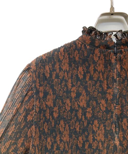 GANNI（ガニー）Ganni (ガニー) プリーツジョーゼットフラワープリントミディドレス ブラック サイズ:36の古着・服飾アイテム