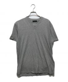 PRADA（プラダ）の古着「V NeckCottonTee」｜グレー