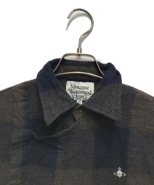 Vivienne Westwood man（ヴィヴィアン ウェストウッド マン）Vivienne Westwood man (ヴィヴィアン ウェストウッド マン) ウールオーブ刺繍シャツ VW-CR-78718 ブラウン サイズ:46の古着・服飾アイテム
