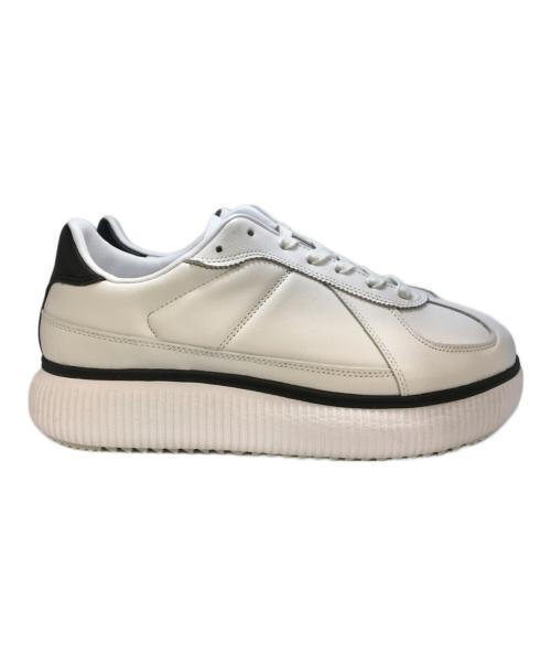 Onitsuka Tiger（オニツカタイガー）Onitsuka Tiger (オニツカタイガー) DELECITY ローカットスニーカー ホワイト サイズ:27.5 未使用品の古着・服飾アイテム