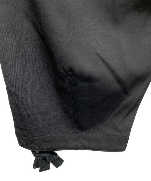 COMME des GARCONS HOMME PLUS（コムデギャルソンオムプリュス）COMME des GARCONS HOMME PLUS (コムデギャルソンオムプリュス) ウールギャバジン ドローコード ワイドパンツ ブラック サイズ:XSの古着・服飾アイテム