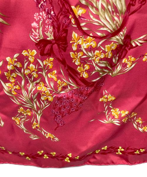 HERMES（エルメス）HERMES (エルメス) カレ40シルクスカーフ ピンクの古着・服飾アイテム