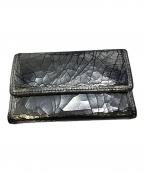 Maison Margielaメゾンマルジェラ）の古着「4ステッチ ブロークンミラー レザー キーケース」｜シルバー