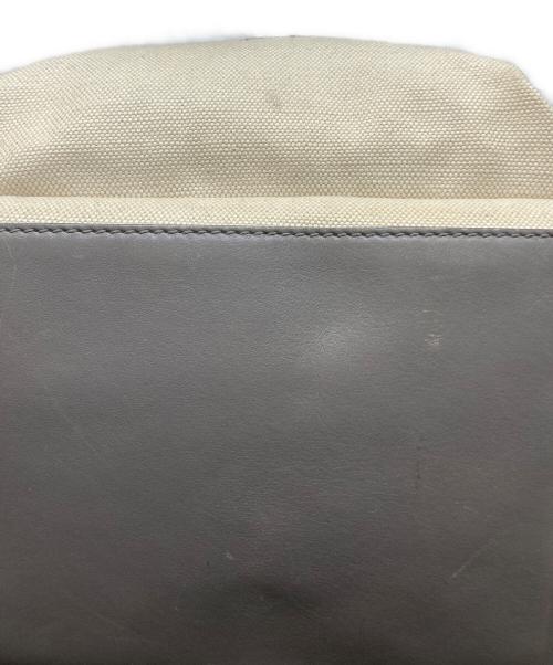 BALENCIAGA（バレンシアガ）BALENCIAGA (バレンシアガ) エクスクルーシブ/バックパック グレー×アイボリーの古着・服飾アイテム