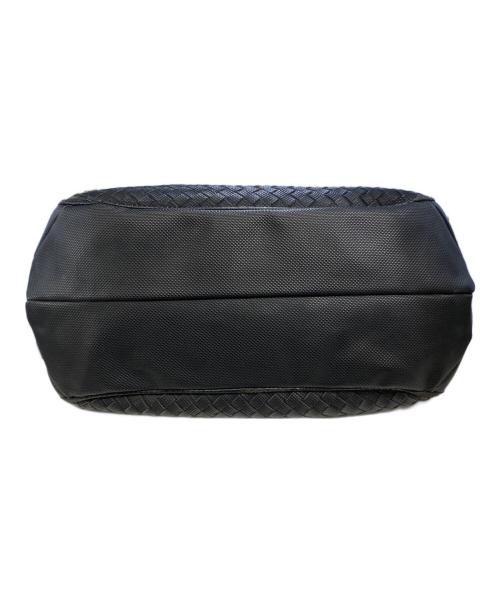BOTTEGA VENETA（ボッテガベネタ）BOTTEGA VENETA (ボッテガベネタ) イントレチャートカンパーナワンショルダーバッグ ブラックの古着・服飾アイテム