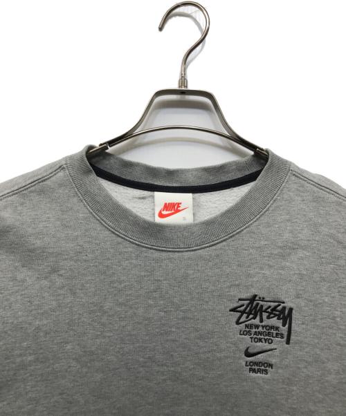 NIKE（ナイキ）NIKE (ナイキ) stussy (ステューシー) International Crewneck Sweatshirt グレー サイズ:Sの古着・服飾アイテム