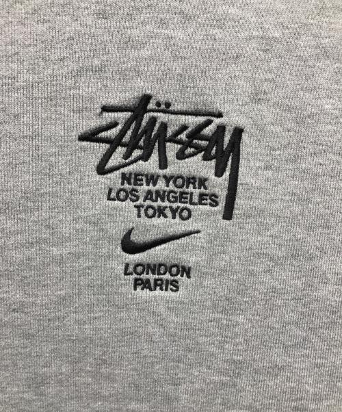 NIKE（ナイキ）NIKE (ナイキ) stussy (ステューシー) International Crewneck Sweatshirt グレー サイズ:Sの古着・服飾アイテム