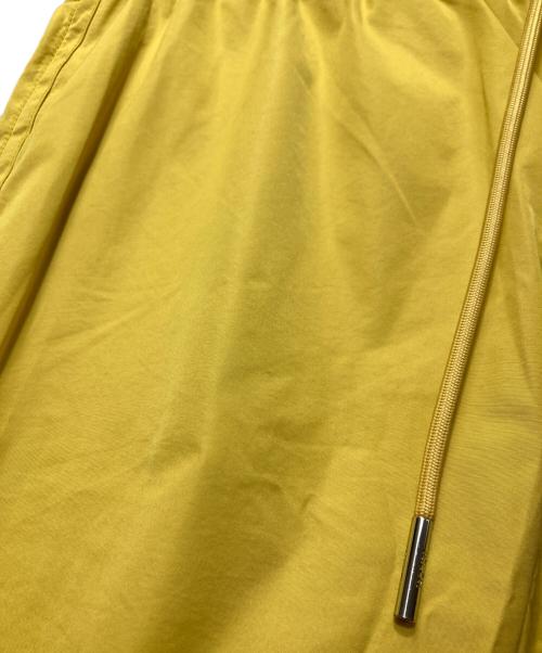 KITH（キス）KITH (キス) KITH Nylon Active Shorts イエロー サイズ:Lの古着・服飾アイテム