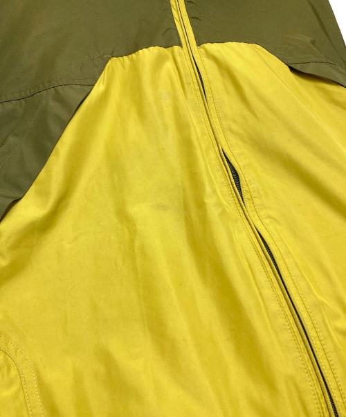 NIKE ACG（ナイキエーシージー）NIKE ACG (ナイキエーシージー) リバーシブルジャケット　 00’S　 カーキ×イエロー サイズ:Lの古着・服飾アイテム