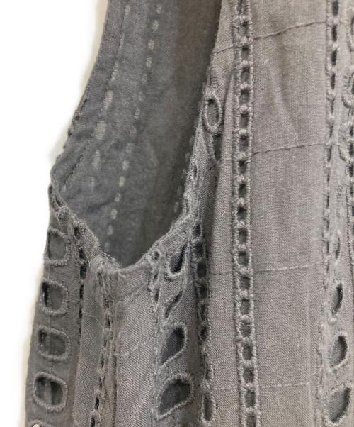 ne quittez pas（ヌキテパ）ne quittez pas (ヌキテパ) STRIPE CUTWORK EMBROIDERY ブラック サイズ:Sの古着・服飾アイテム