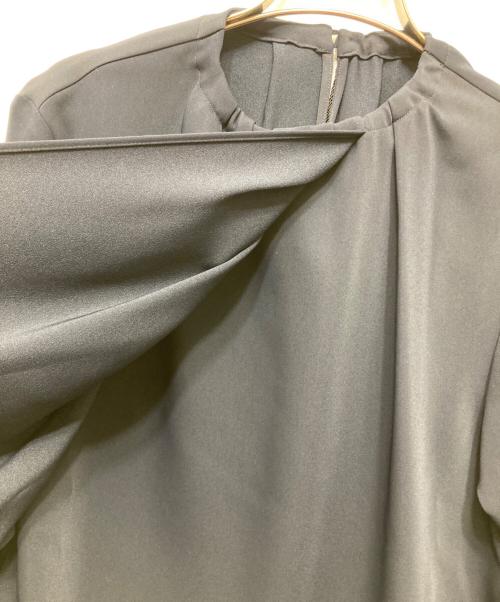 E by eclat（イーバイエクラ）E by eclat (イーバイエクラ) 【とろみ】揺れ感ドレープブラウス ネイビー サイズ:40の古着・服飾アイテム