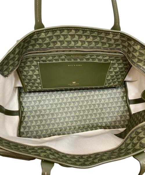 ANYA HINDMARCH（アニヤ・ハインドマーチ）ANYA HINDMARCH (アニヤ・ハインドマーチ) I AM A Plastic Bag インフライト・トート カーキの古着・服飾アイテム