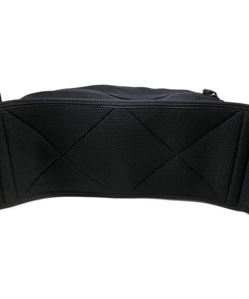 PORTER（ポーター）PORTER (ポーター) ウエストバッグ ブラックの古着・服飾アイテム
