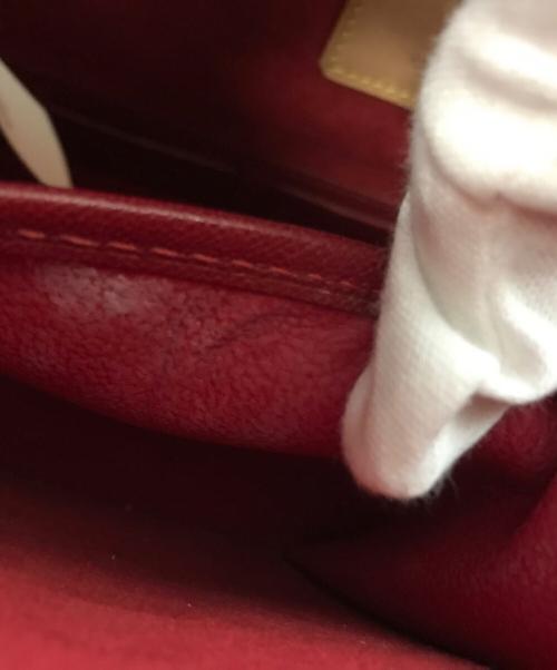 LOUIS VUITTON（ルイ ヴィトン）LOUIS VUITTON (ルイ ヴィトン) ショルダーバッグ ブラウンの古着・服飾アイテム