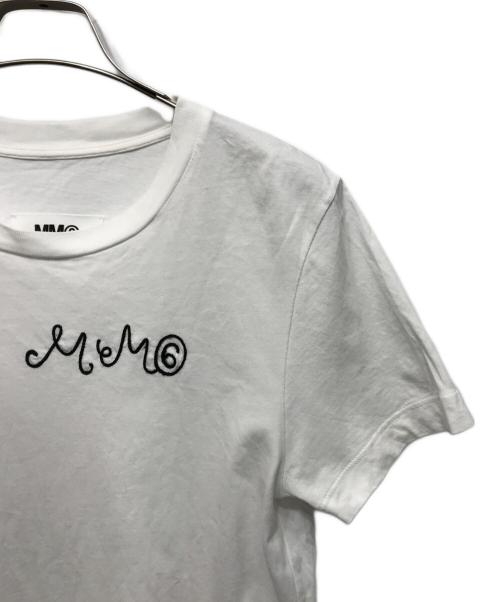 Maison Margiela（メゾンマルジェラ）Maison Margiela (メゾンマルジェラ) フロントロゴクルーネックＴシャツ ホワイト サイズ:XSの古着・服飾アイテム