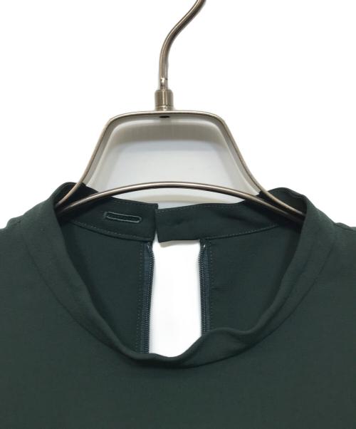 ENFOLD（エンフォルド）ENFOLD (エンフォルド) BALLOON-FRILL TANK-TOPS DRESS グリーン サイズ:36の古着・服飾アイテム