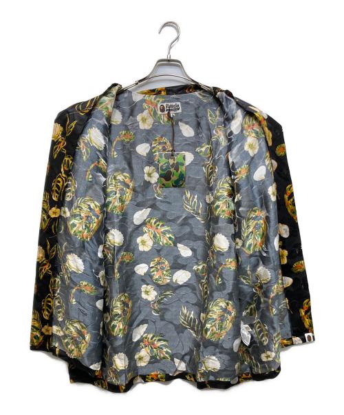 A BATHING APE（ア ベイシング エイプ）A BATHING APE (ア ベイシング エイプ) Vacation Pattern Open Collar Shirt ブラック サイズ:XL 未使用品の古着・服飾アイテム