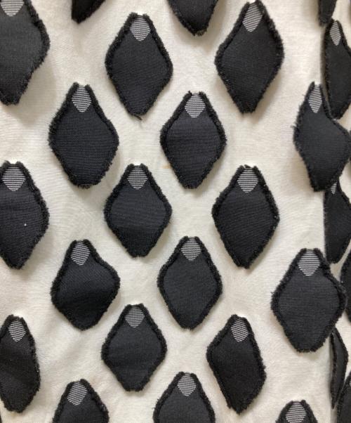 SELF PORTRAIT（セルフ ポートレイト）SELF PORTRAIT (セルフ ポートレイト) 総柄ノースリーブワンピース ホワイト×ブラック サイズ:XSの古着・服飾アイテム